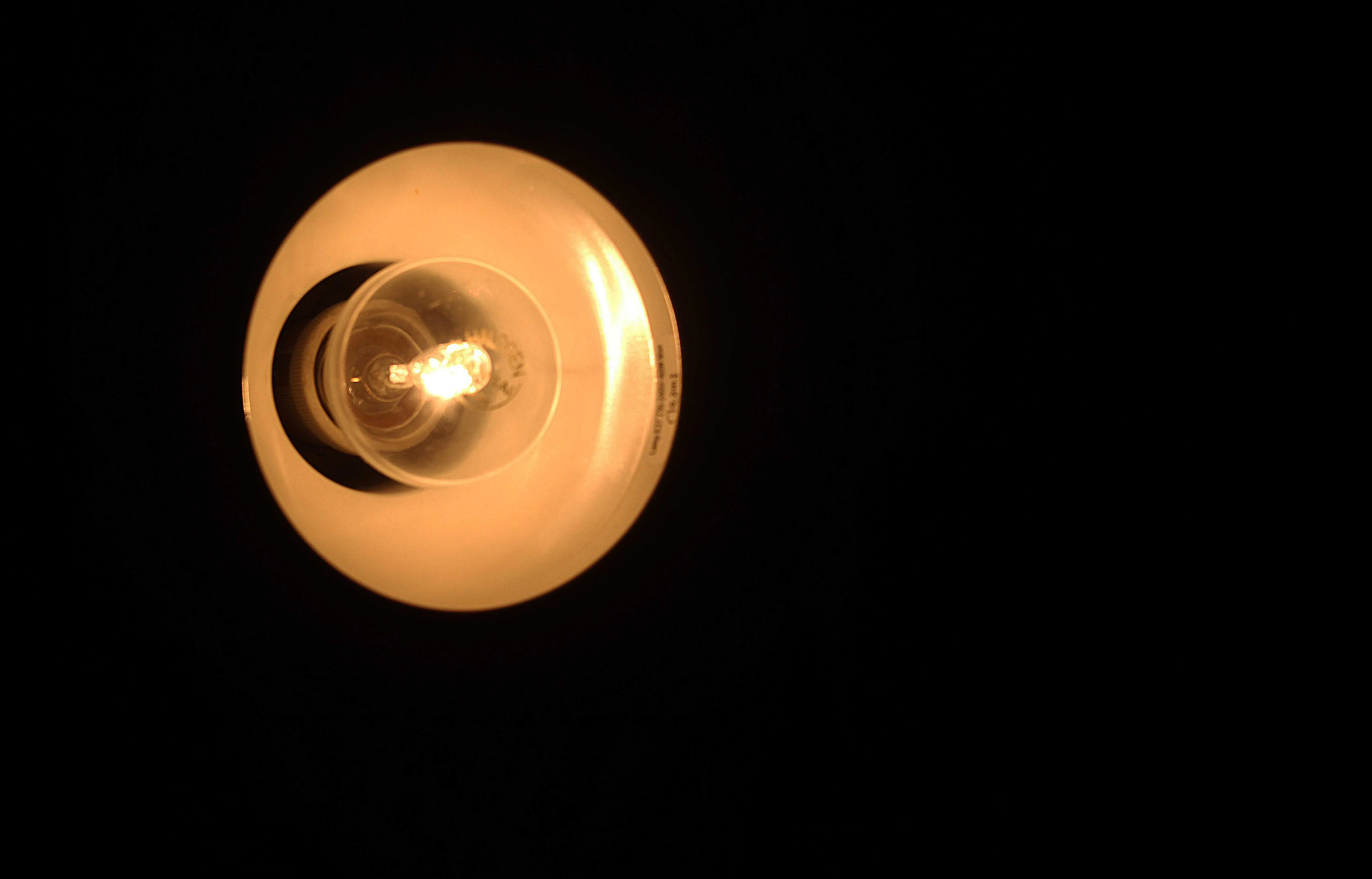 Efficiency of Tree Data Structures in Data Reduction with an Evolutionary Algorithm